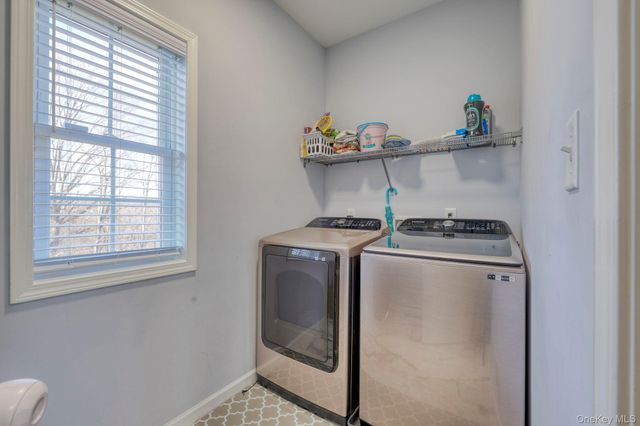 34 Meadow View Drive, Marlboro, NY 12542