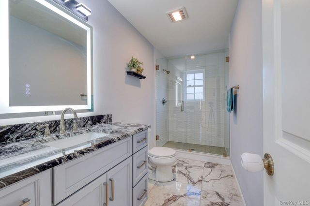 34 Meadow View Drive, Marlboro, NY 12542