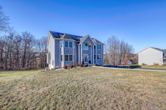 34 Meadow View Drive, Marlboro, NY 12542