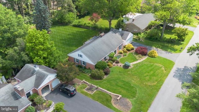 19022 CHERRY TREE DR, Hagerstown, MD 21742