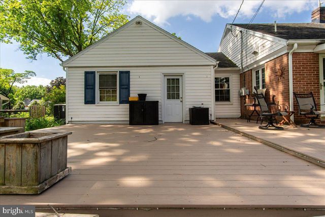 19022 CHERRY TREE DR, Hagerstown, MD 21742