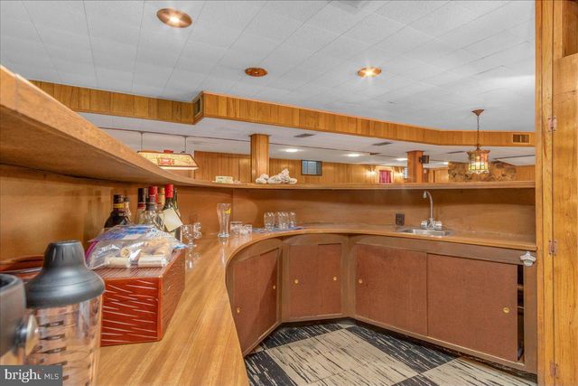 19022 CHERRY TREE DR, Hagerstown, MD 21742
