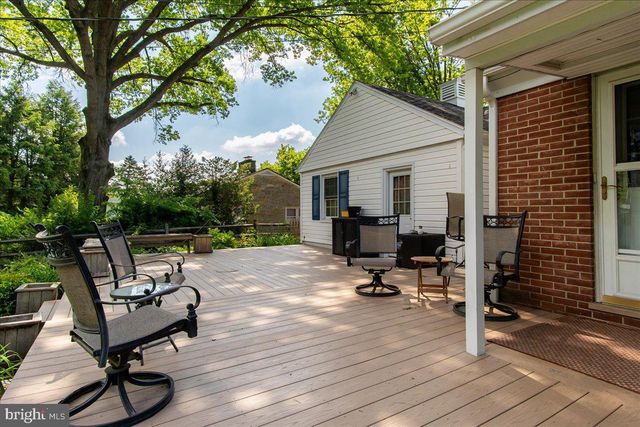 19022 CHERRY TREE DR, Hagerstown, MD 21742