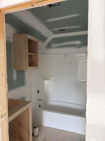 48 Buckskin Dr., Hattiesburg, MS 39402