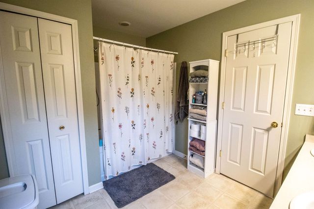 8376 Oak Ridge Drive, Goodrich, MI 48438