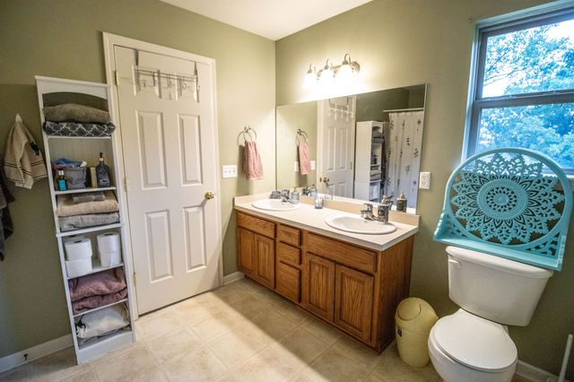 8376 Oak Ridge Drive, Goodrich, MI 48438