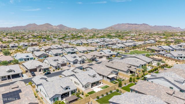 8041 E Jacaranda Street, Mesa, AZ 85207