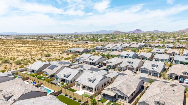 8041 E Jacaranda Street, Mesa, AZ 85207