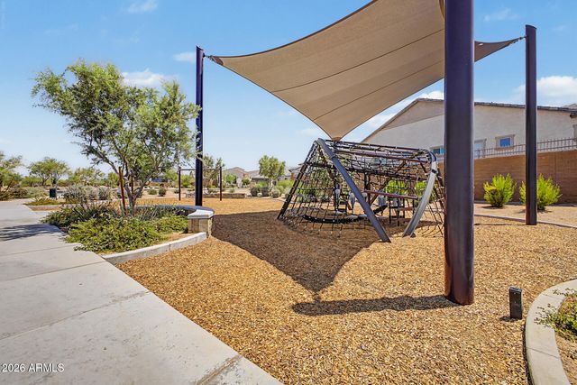 8041 E Jacaranda Street, Mesa, AZ 85207