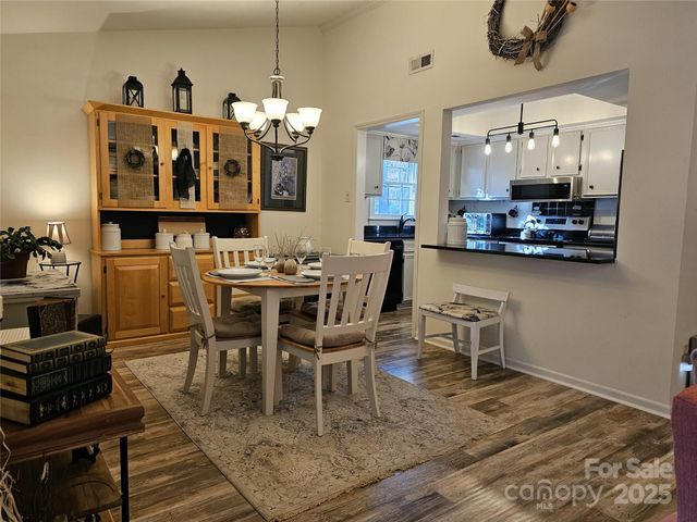 11105 Silkwood Court, Charlotte, NC 28226