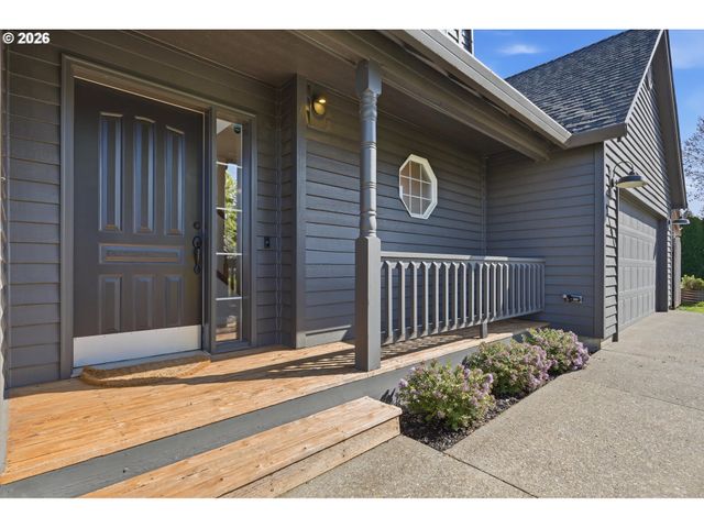 2101 N THORNE St, Newberg, OR 97132