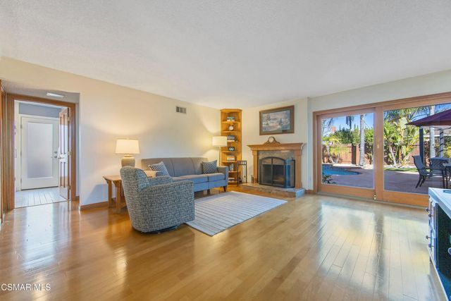 807 Pamela Wood Street, Newbury Park, CA 91320