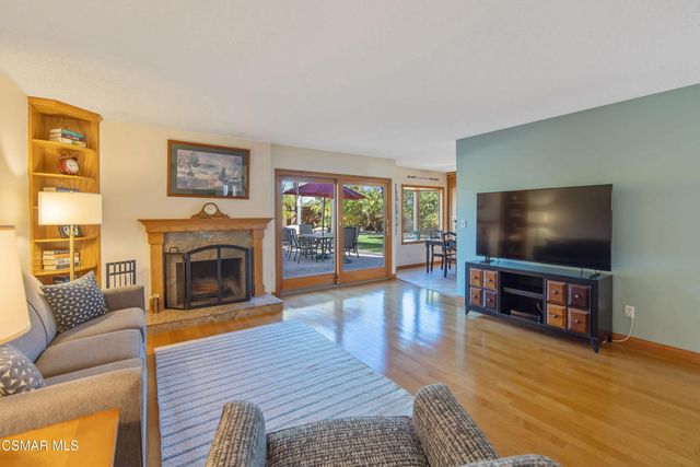 807 Pamela Wood Street, Newbury Park, CA 91320