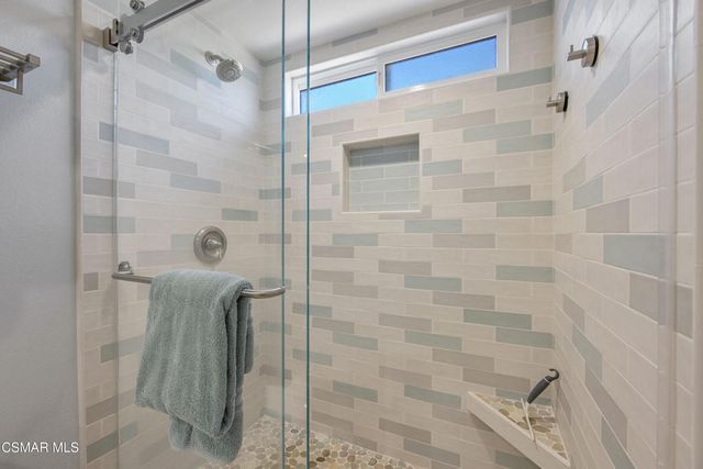 807 Pamela Wood Street, Newbury Park, CA 91320