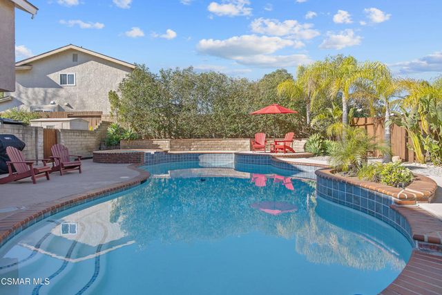 807 Pamela Wood Street, Newbury Park, CA 91320