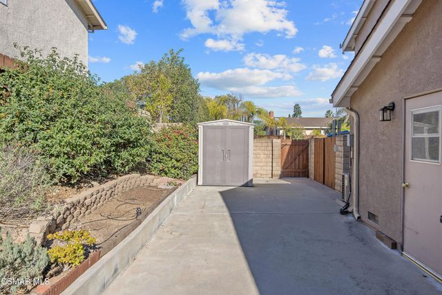 807 Pamela Wood Street, Newbury Park, CA 91320