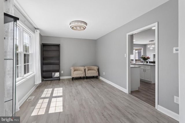 1006 MARLOWE RD, Cherry Hill, NJ 08003