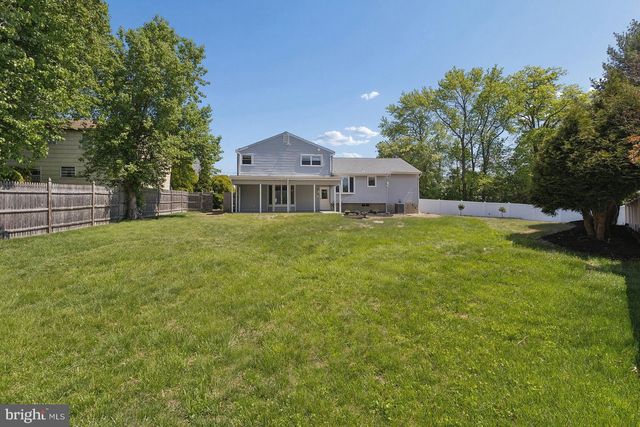 1006 MARLOWE RD, Cherry Hill, NJ 08003