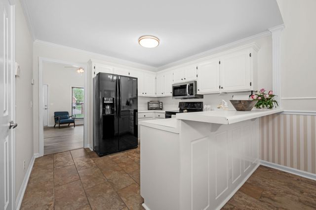 408 Biltmore Cir, Murfreesboro, TN 37128