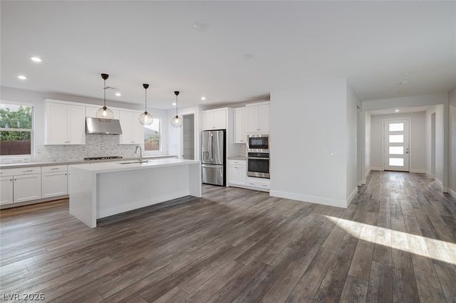 9689 Starlight Ridge Avenue, Las Vegas, NV 89148