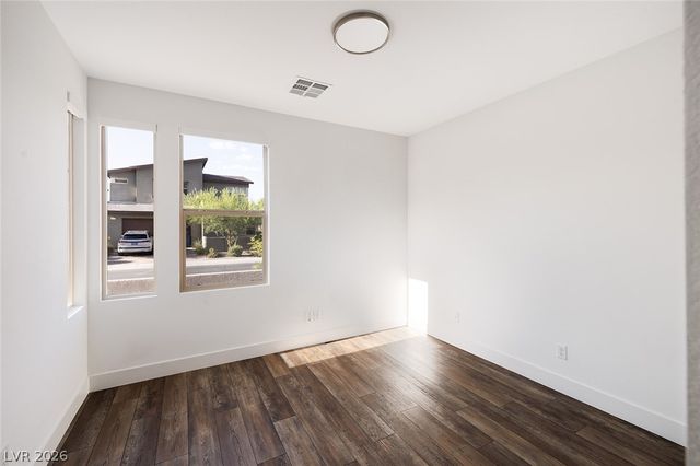 9689 Starlight Ridge Avenue, Las Vegas, NV 89148