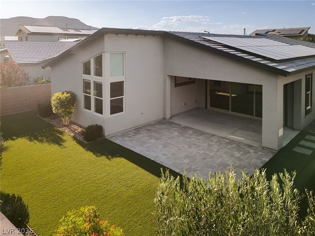 9689 Starlight Ridge Avenue, Las Vegas, NV 89148