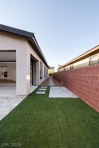 9689 Starlight Ridge Avenue, Las Vegas, NV 89148