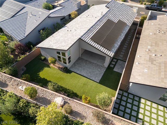 9689 Starlight Ridge Avenue, Las Vegas, NV 89148