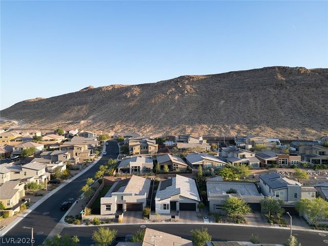 9689 Starlight Ridge Avenue, Las Vegas, NV 89148