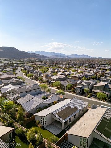 9689 Starlight Ridge Avenue, Las Vegas, NV 89148
