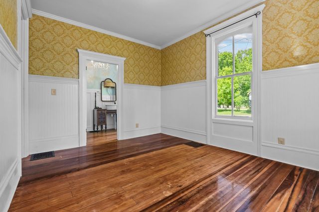 434 N Broadway Street, Cassopolis, MI 49031
