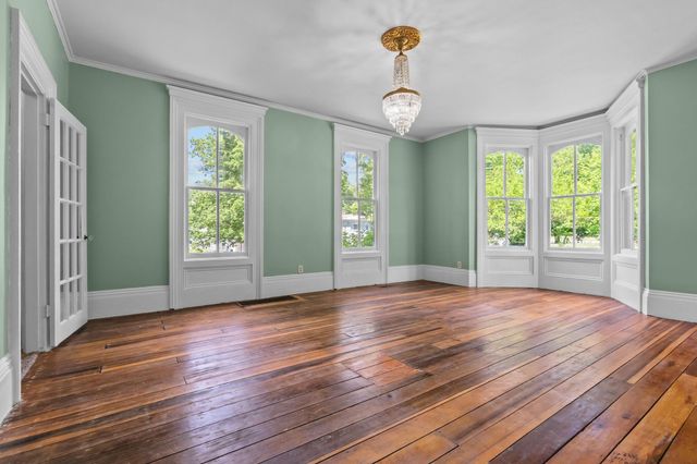 434 N Broadway Street, Cassopolis, MI 49031
