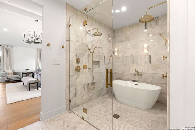 24840 Breeze Oak, San Antonio, TX 78255