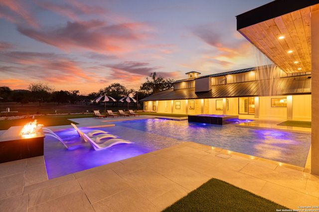 24840 Breeze Oak, San Antonio, TX 78255