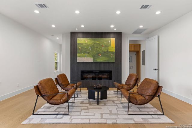 24840 Breeze Oak, San Antonio, TX 78255