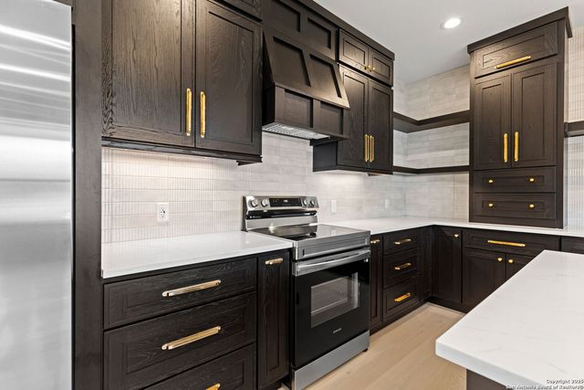 24840 Breeze Oak, San Antonio, TX 78255