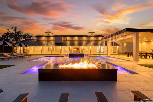 24840 Breeze Oak, San Antonio, TX 78255