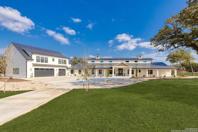 24840 Breeze Oak, San Antonio, TX 78255