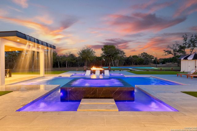 24840 Breeze Oak, San Antonio, TX 78255