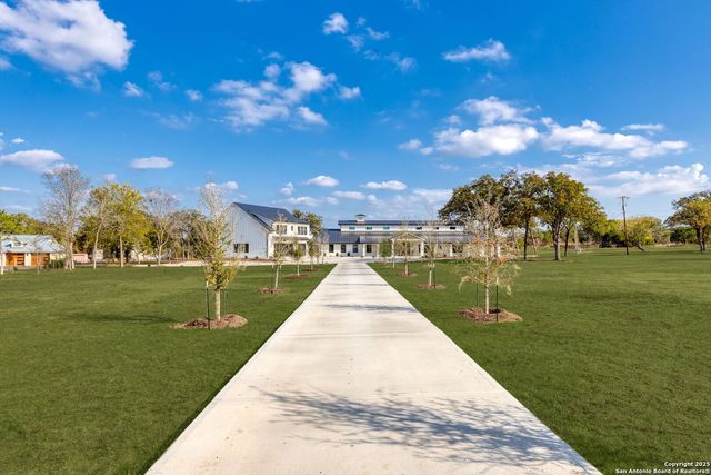 24840 Breeze Oak, San Antonio, TX 78255