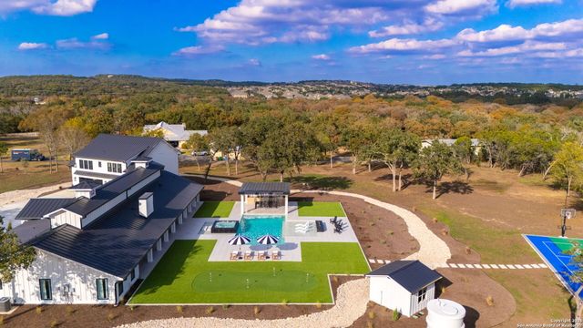 24840 Breeze Oak, San Antonio, TX 78255