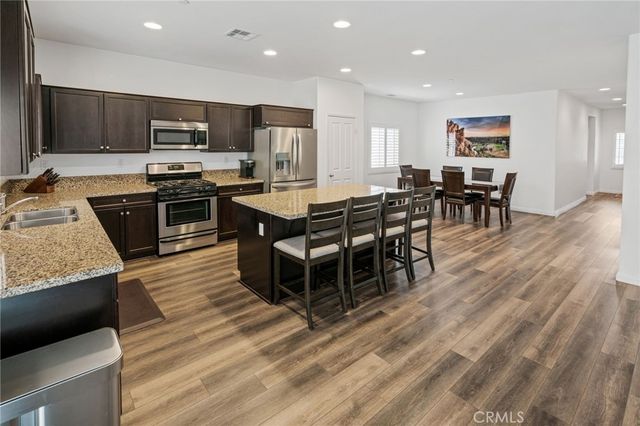 16750 Cherry Tree, Fontana, CA 92336