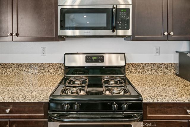 16750 Cherry Tree, Fontana, CA 92336