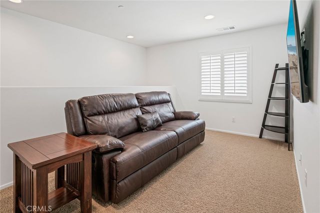 16750 Cherry Tree, Fontana, CA 92336