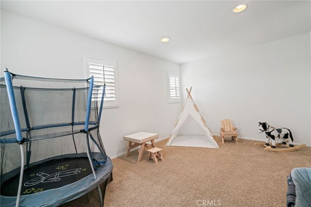 16750 Cherry Tree, Fontana, CA 92336