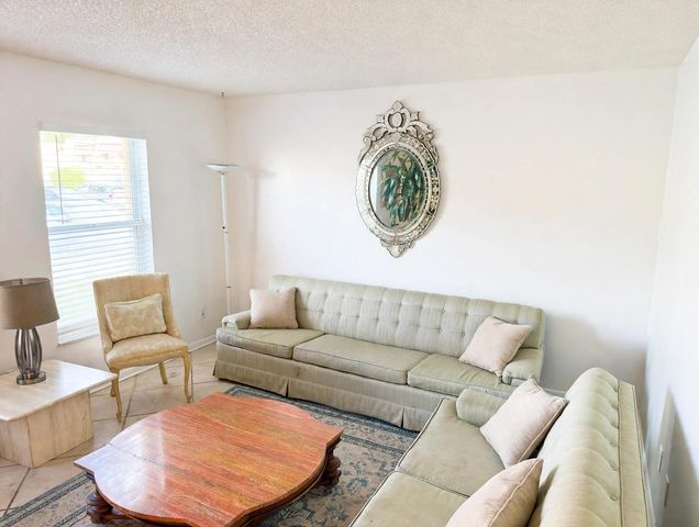 58 Ann Lee Lane, Tamarac, FL 33319