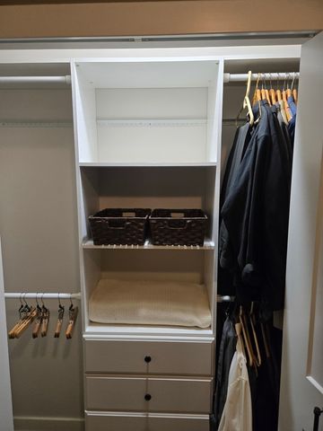 927 Treeline Court, Lockport, IL 60441