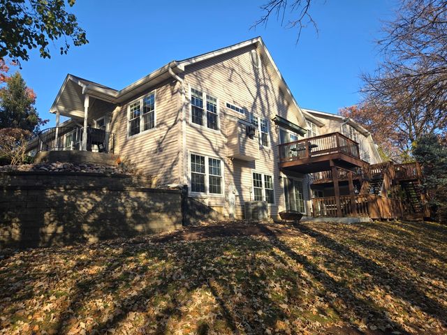 927 Treeline Court, Lockport, IL 60441