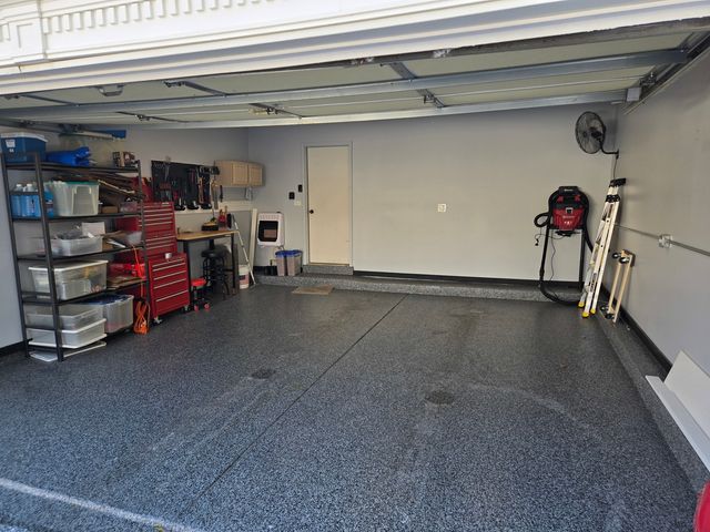 927 Treeline Court, Lockport, IL 60441