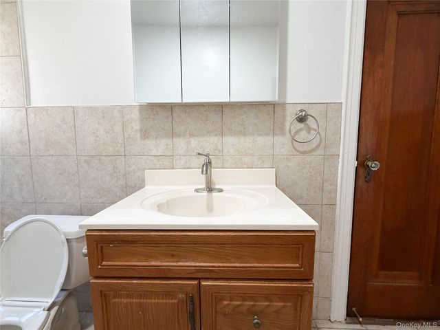 2863 Coddington Avenue, Bronx, NY 10461